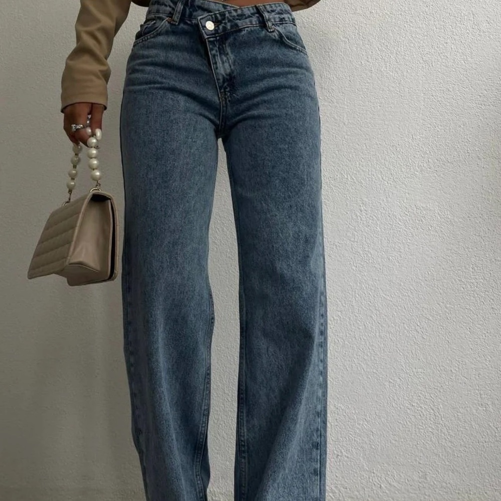 Denim Blue Straight Leg Women's Jeans